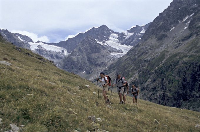 Montée au Lac des Fétoules