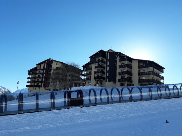 Vue sur les pistes