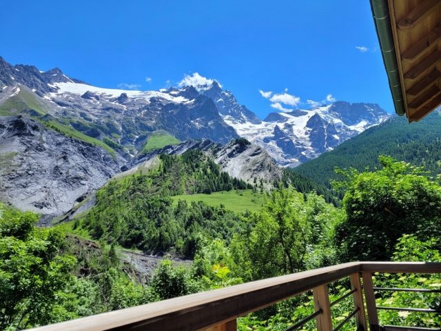 Vue du balcon, été